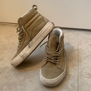 Vans off the wall with faux fur lining